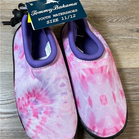 New with Tags Tommy Bahama Water Shoes Girl’s Kids Tye Dye Sz 11/12 - Picture 2 of 6